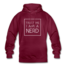 Lade das Bild in den Galerie-Viewer, Trust A Nerd Hoodie - Bordeaux
