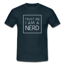 Lade das Bild in den Galerie-Viewer, Trust A Nerd T-Shirt Schwarz - Navy
