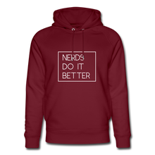 Lade das Bild in den Galerie-Viewer, Nerds Do IT Better Bio Hoodie - Burgunderrot
