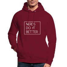 Lade das Bild in den Galerie-Viewer, Nerds Do IT Better Bio Hoodie - Burgunderrot
